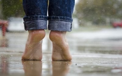 Is going barefoot healthy?